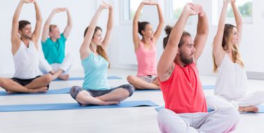 Como o yoga pode ajudar com a ansiedade em períodos de isolamento